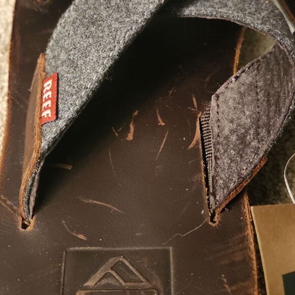 Reef Men\'s Voyage Crossover Brown & Gray Sandals Size 10 NWT main image 4